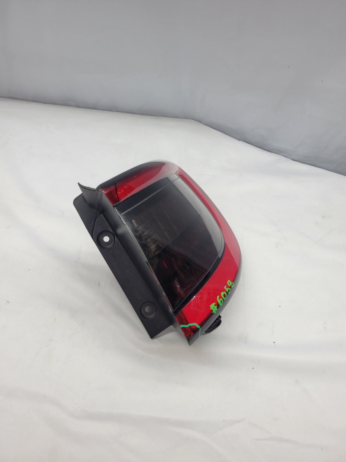 2014 - 2026 Dodge Durango Passenger Side Taillight