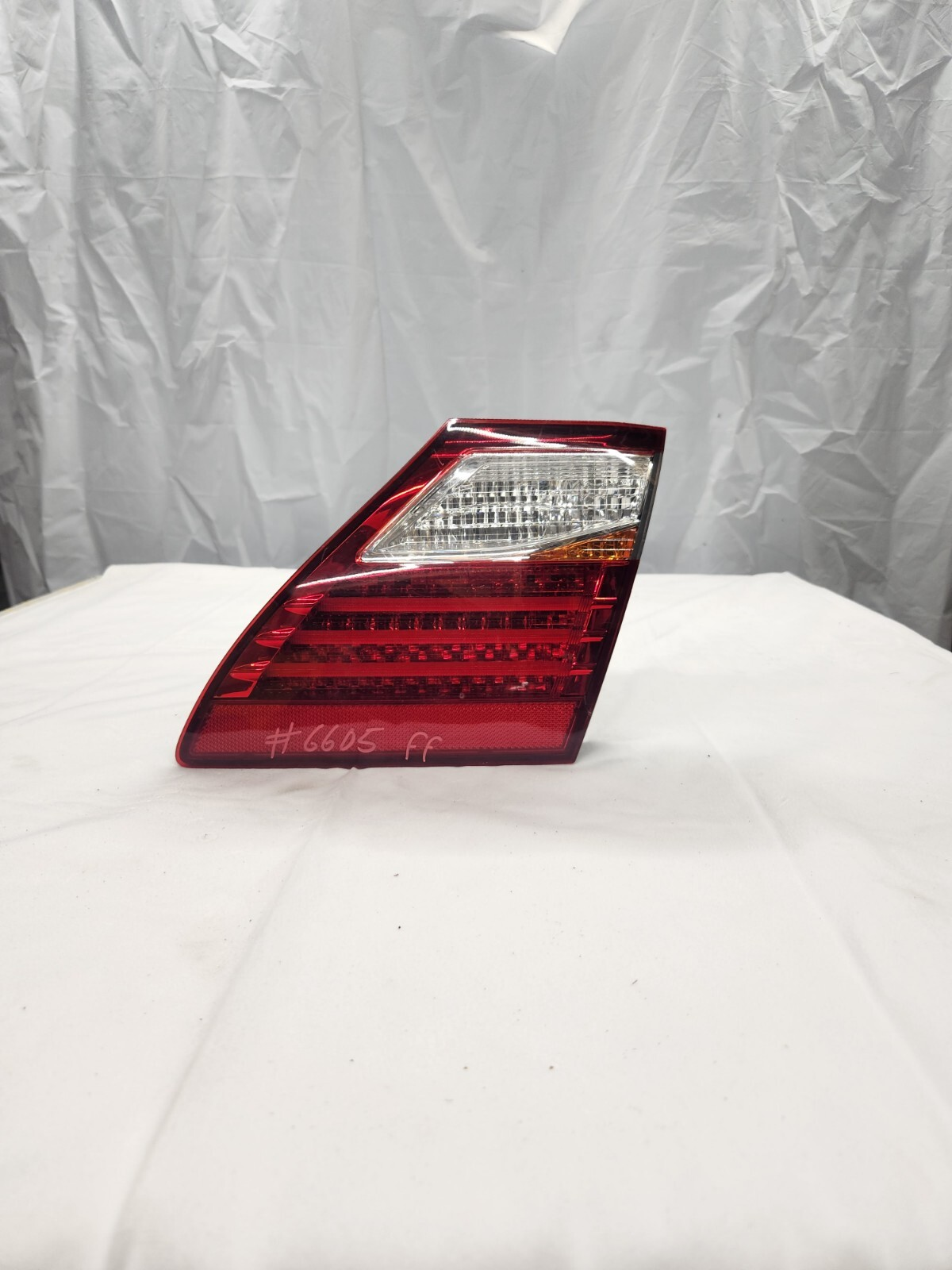 2010 - 2012 Lexus LS460 Passenger Side Inner Taillight