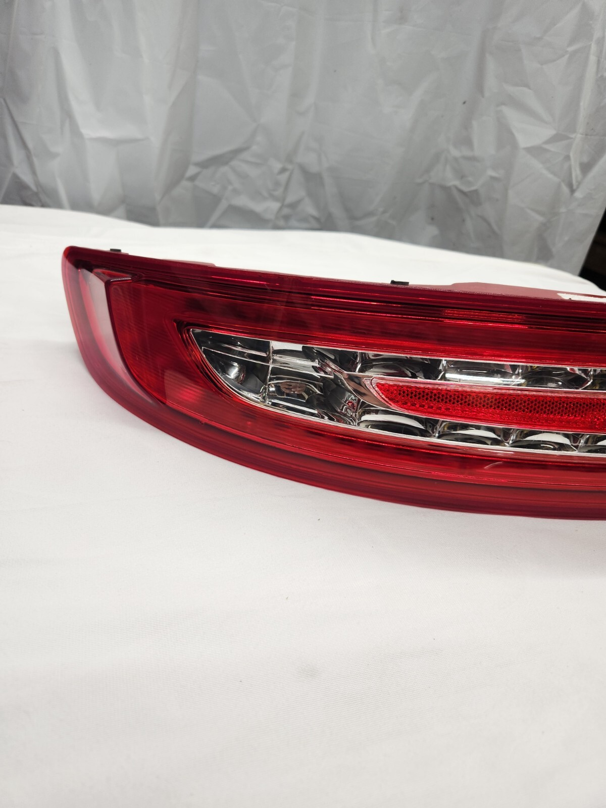 2015 - 2019 Lincoln MKC Driver Side LED Taillight