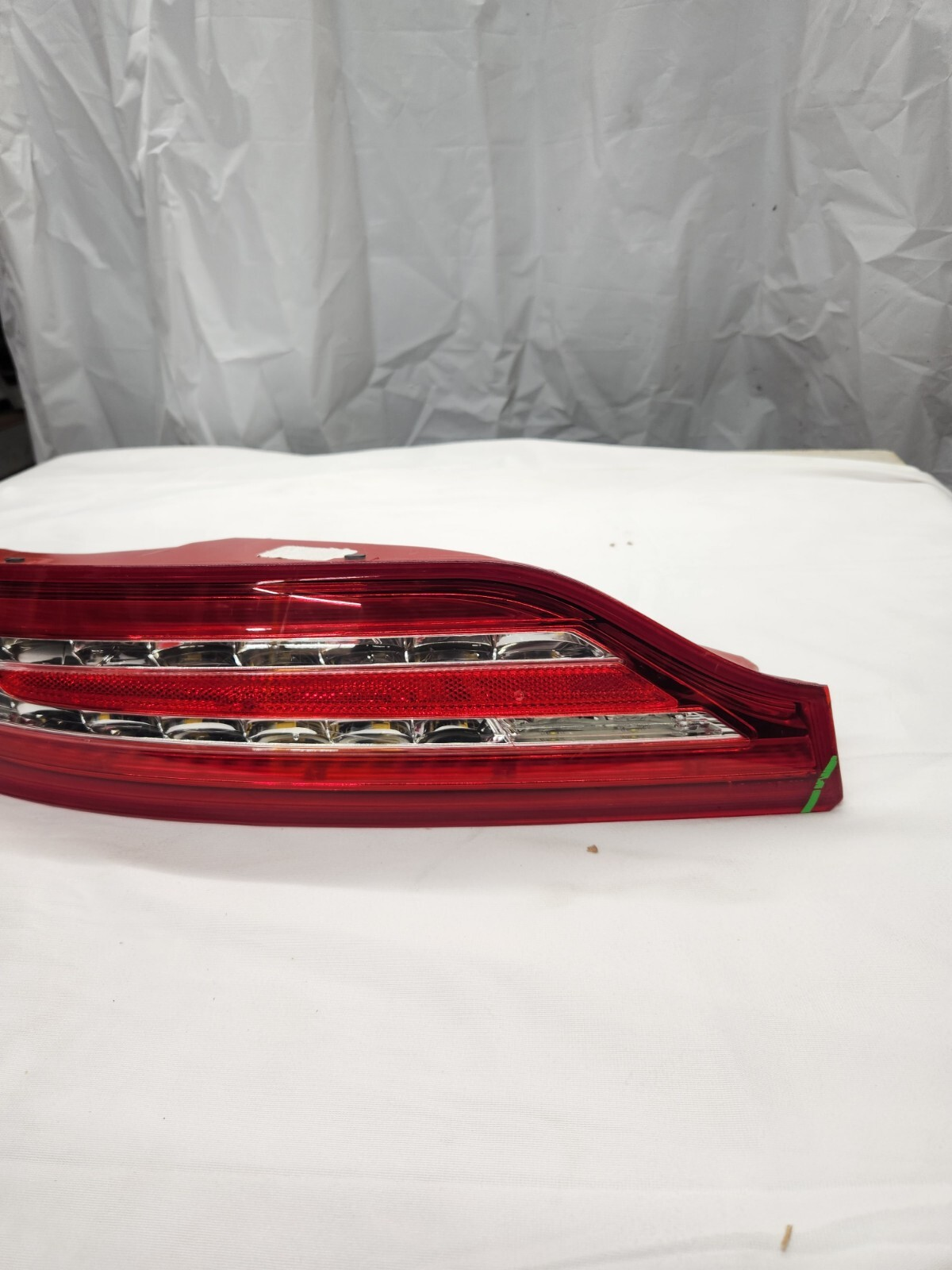 2015 - 2019 Lincoln MKC Driver Side LED Taillight