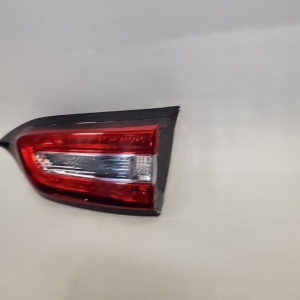 2014 - 2018 Jeep Cherokee Passenger Side Liftgate Inner Tail Light - Image 3