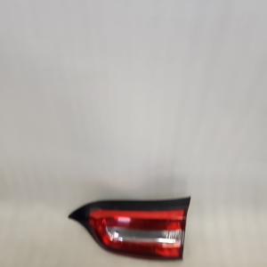 2014 - 2018 Jeep Cherokee Passenger Side Liftgate Inner Tail Light - Image 4