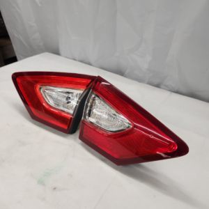2013 - 2016 Ford Fusion Driver & Passenger Inner Tail Light - Image 4