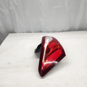 2018-2021 Chevrolet Equinox Driver Side Taillight - Image 8