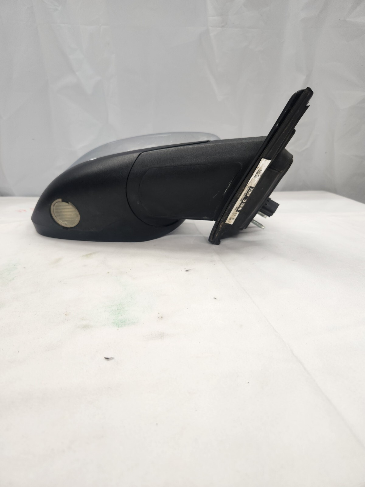 2010 - 2019 Ford Taurus Passenger Side Mirror