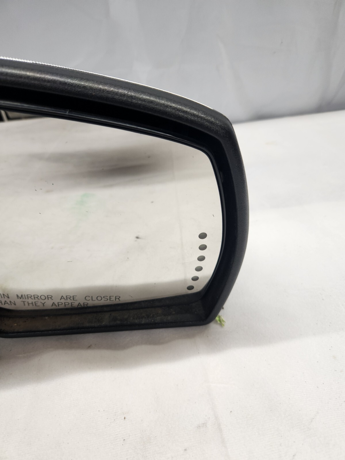 2014 - 2018 Chevrolet Silverado & GMC Sierra 1500 Passenger Side Mirror