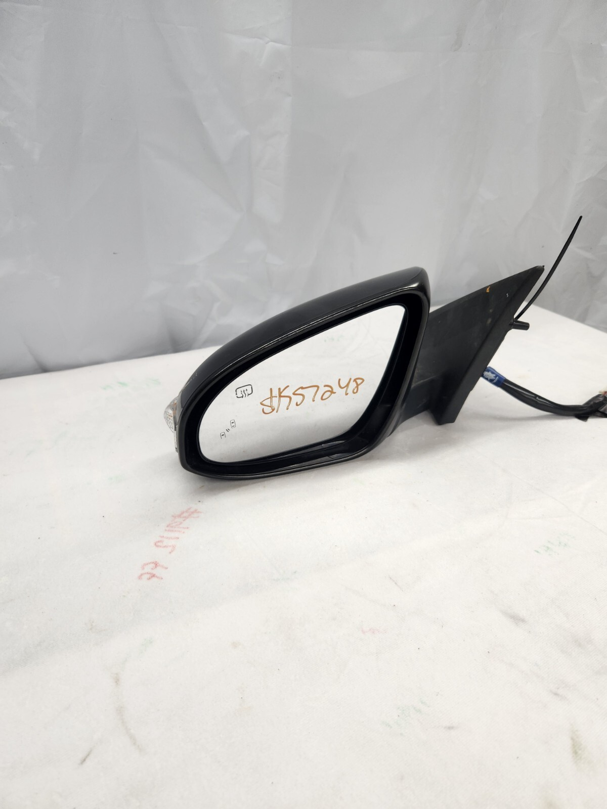 2013-2018 Toyota Avalon Driver Side Mirror