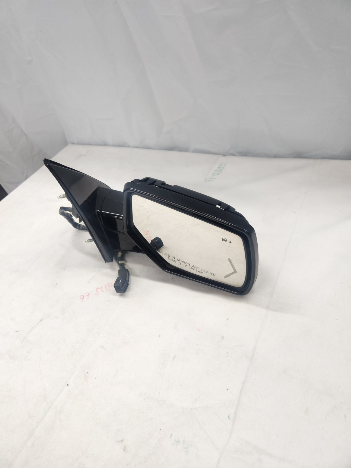 2015 - 2020 Chevrolet Tahoe / Suburban & GMC Yukon Passenger Side Mirror