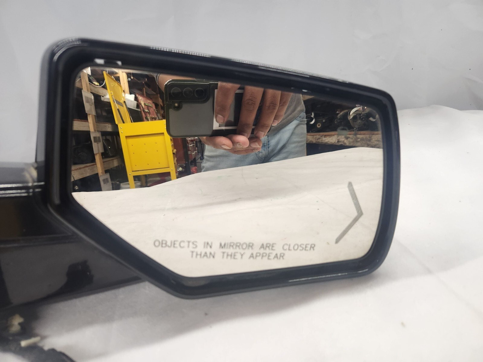 2015 - 2020 Chevrolet Tahoe / Suburban & GMC Yukon Passenger Side Mirror