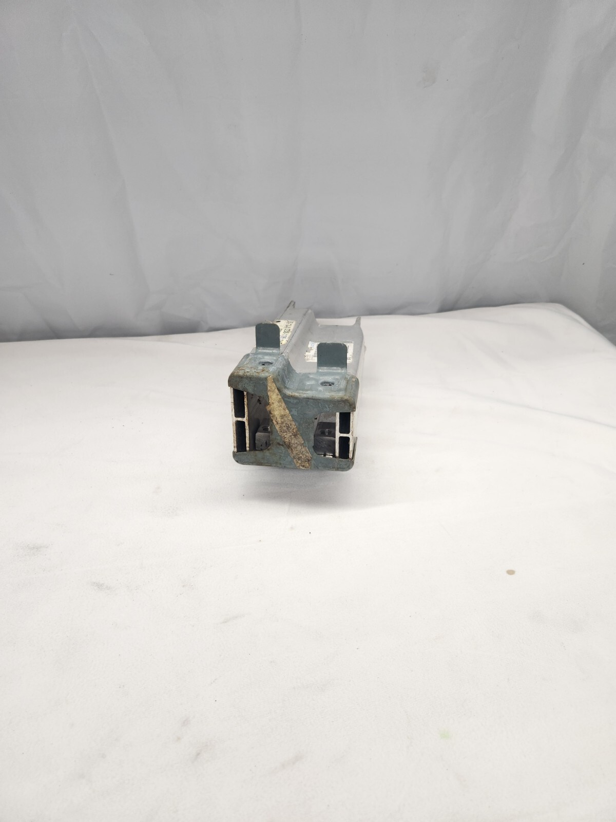 2013-2020 Cadillac XTS & Chevrolet Impala Driver Side Front Bumper Bracket