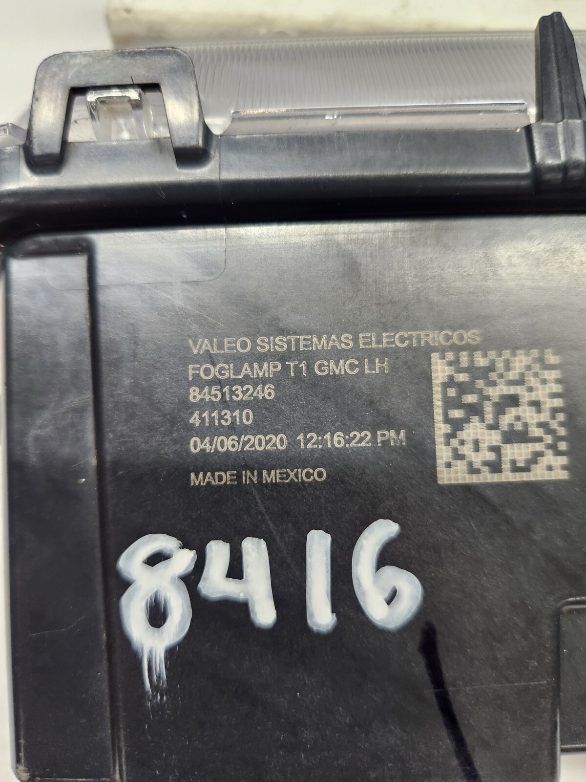 2019 - 2023 GMC Sierra 1500 Driver Side Fog Light