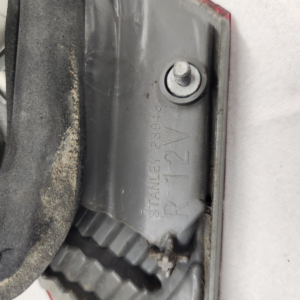 2005 - 2010 Toyota Avalon Passenger Side Inner Tail Light - Image 9