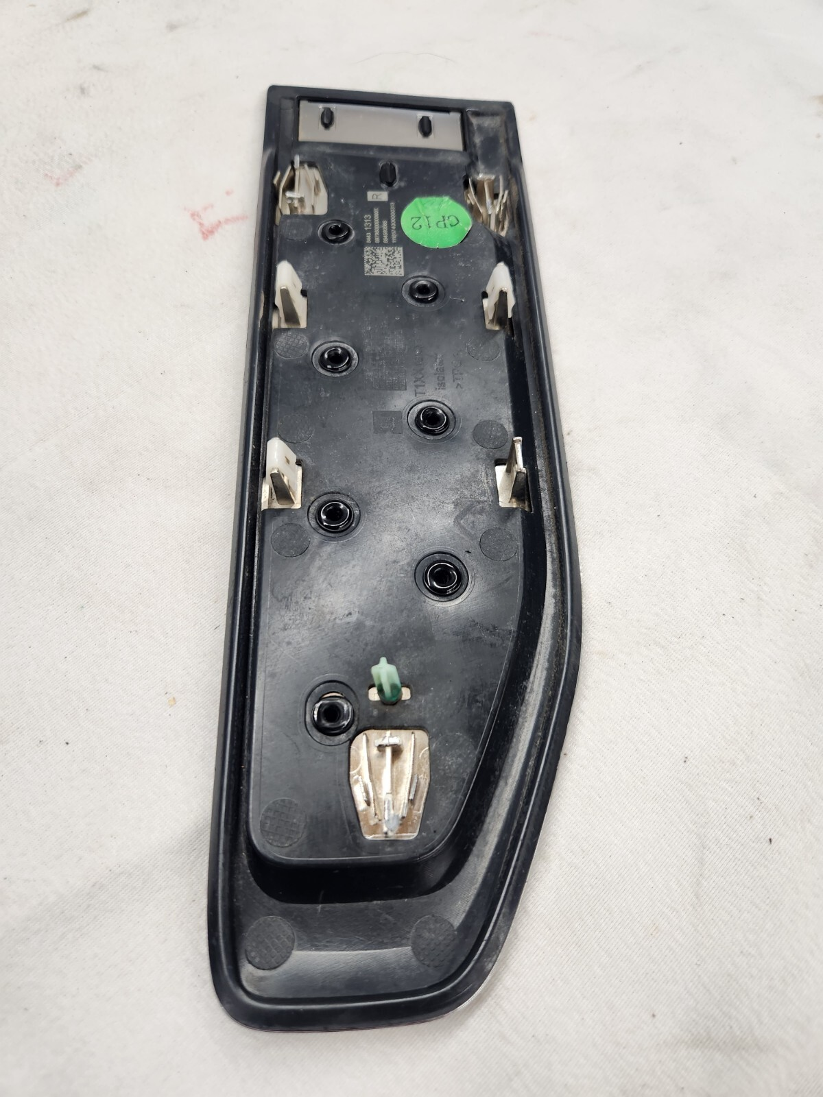 2019 - 2026 GMC Sierra 1500 Passenger Side Fender Emblem