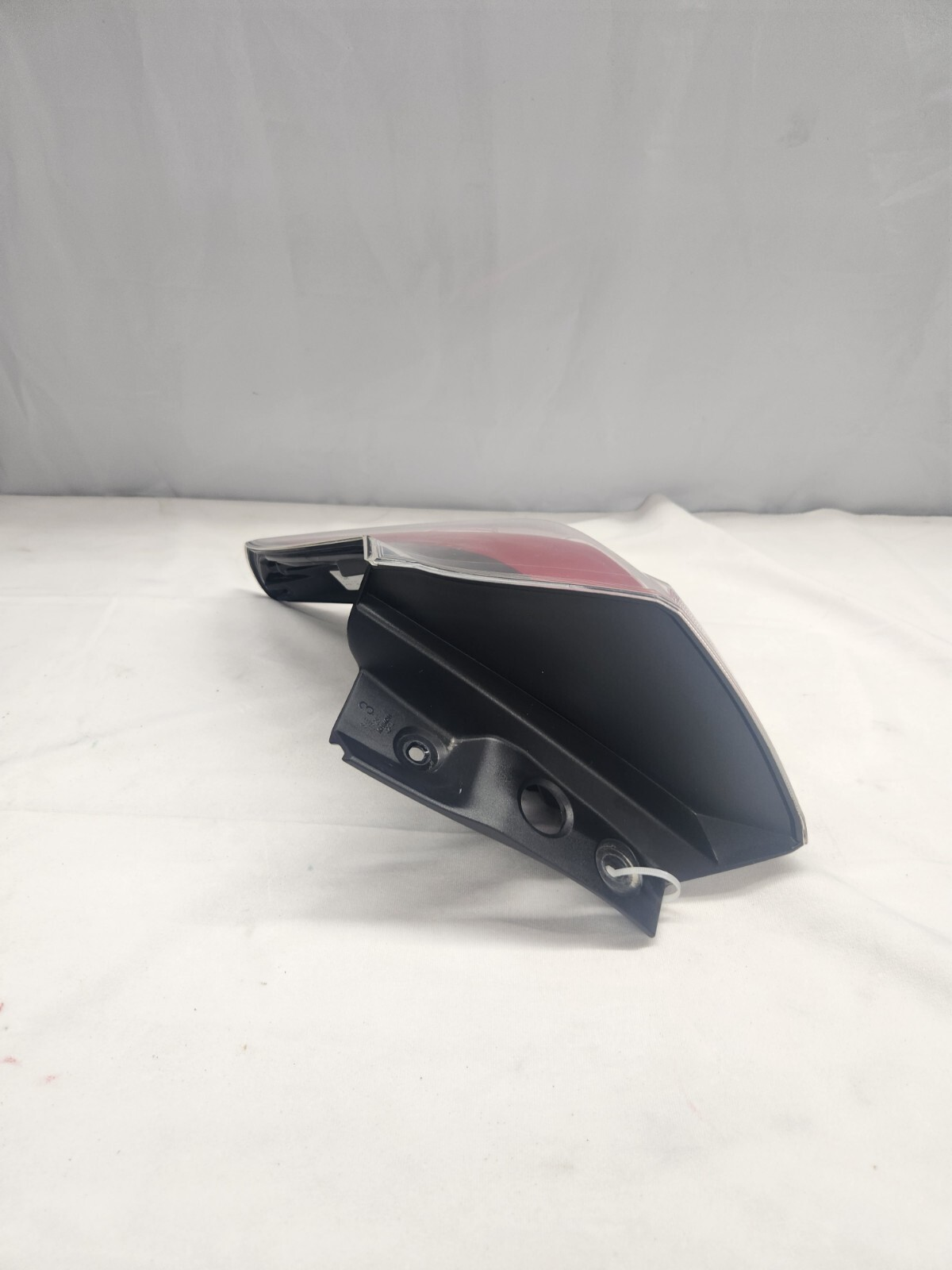 2016 - 2018 Toyota RAV4 Passenger Side Taillight