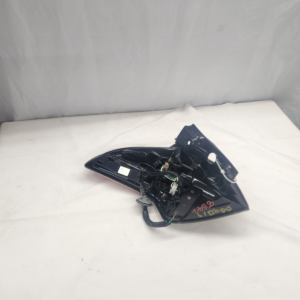 2016 - 2018 Toyota RAV4 Passenger Side Taillight - Image 8