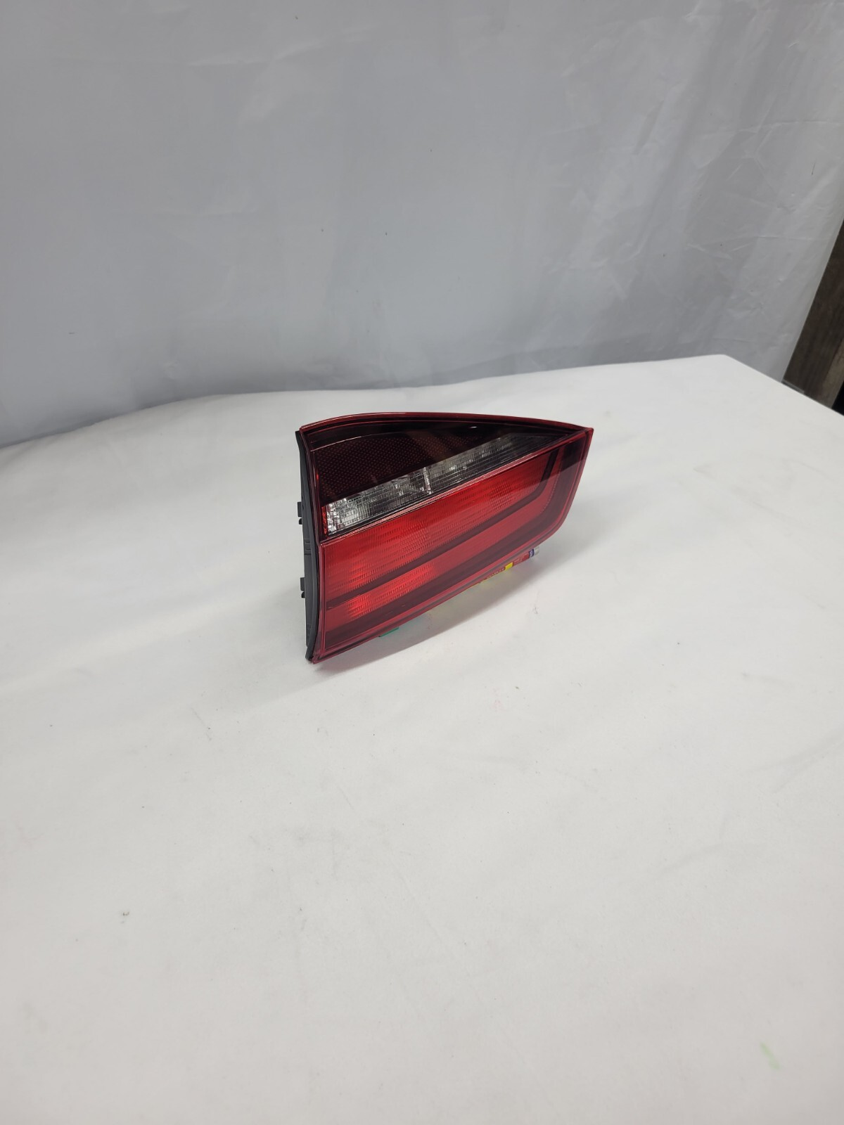 2015 - 2018 Volkswagen Jetta Passenger Side Inner Taillight