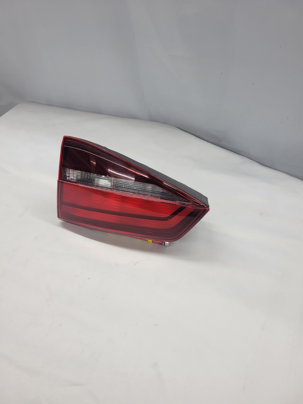 2015 - 2018 Volkswagen Jetta Passenger Side Inner Taillight