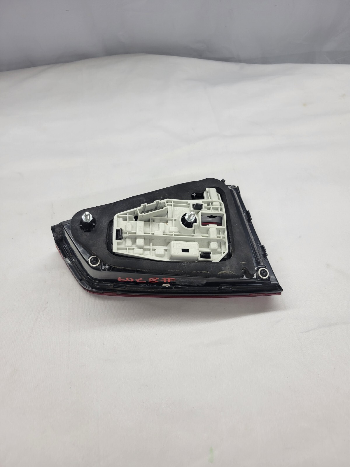 2015 - 2018 Volkswagen Jetta Passenger Side Inner Taillight