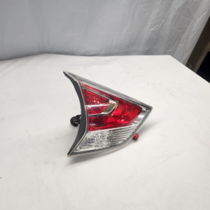 2014 - 2016 Nissan Rogue Driver Side Inner Tail Light - Image 2
