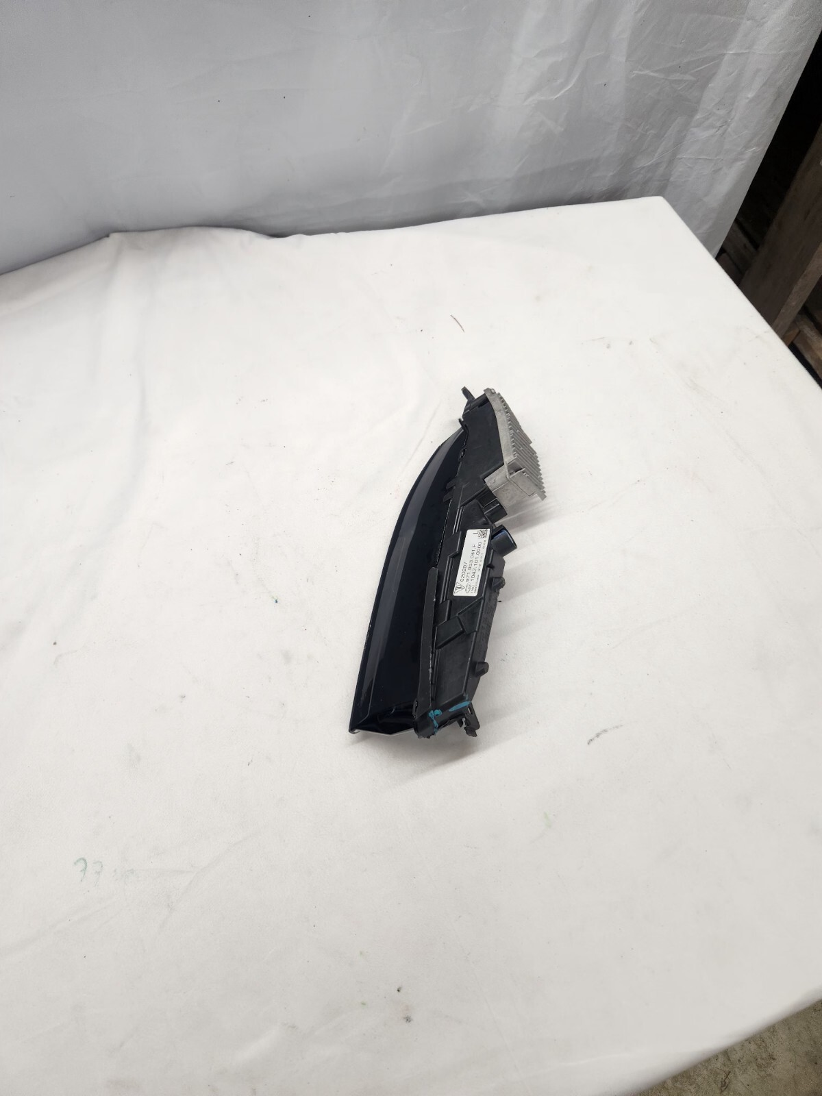 2017 - 2021 Porsche Panamera Driver Side Fog Light