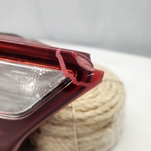 2014 - 2018 Hyundai Santa Fe XL Passenger Side LED Inner Taillight - Image 2