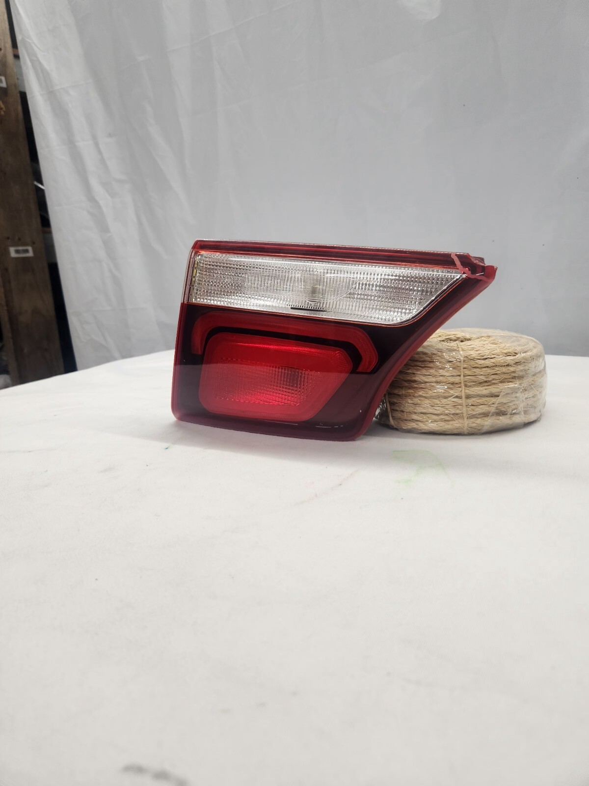 2014 - 2018 Hyundai Santa Fe XL Passenger Side LED Inner Taillight