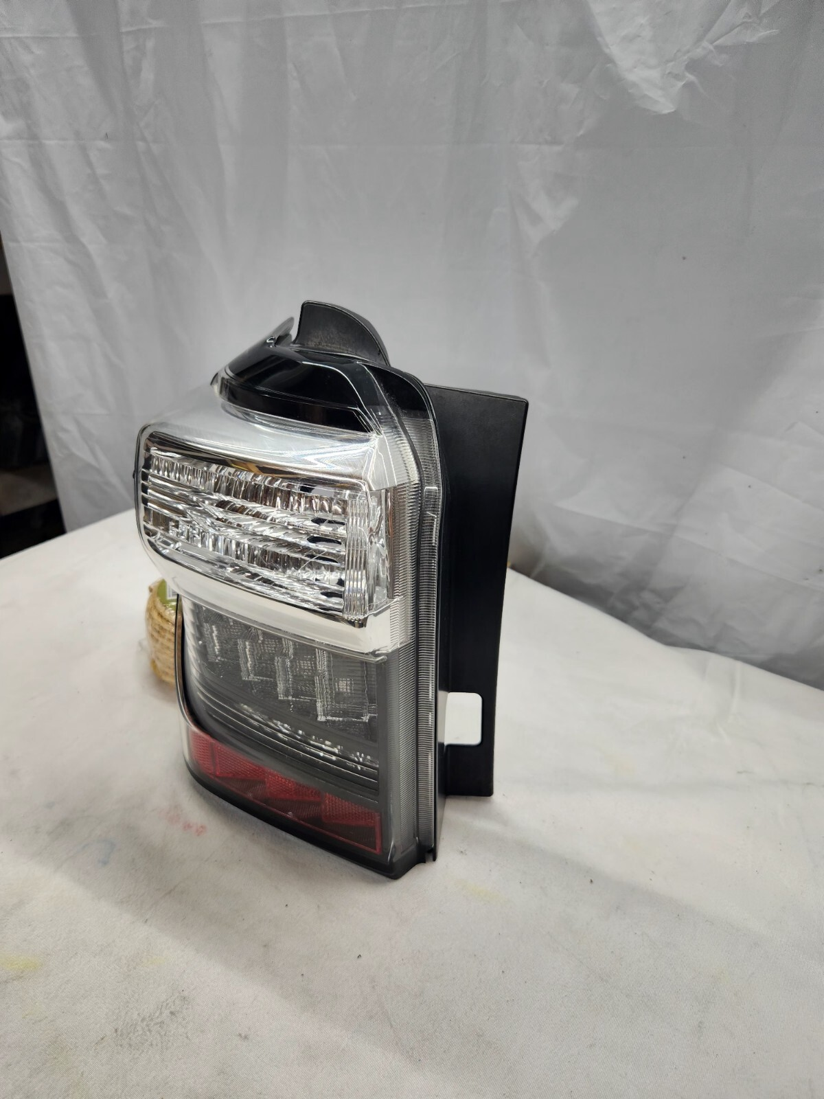 2014 - 2024 Toyota 4Runner Driver Side LED Taillight