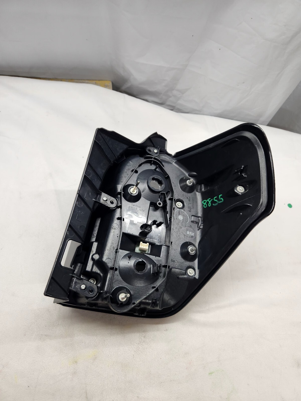 2014 - 2024 Toyota 4Runner Driver Side LED Taillight