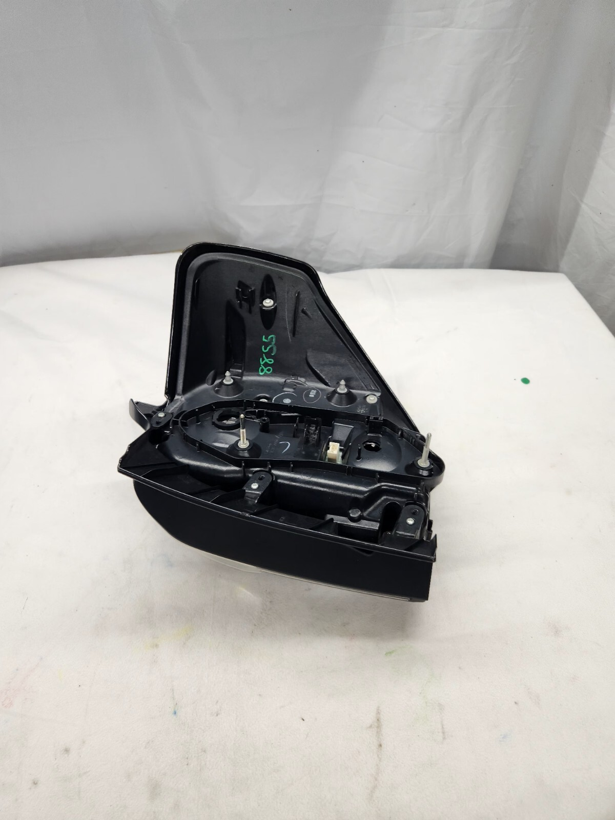 2014 - 2024 Toyota 4Runner Driver Side LED Taillight