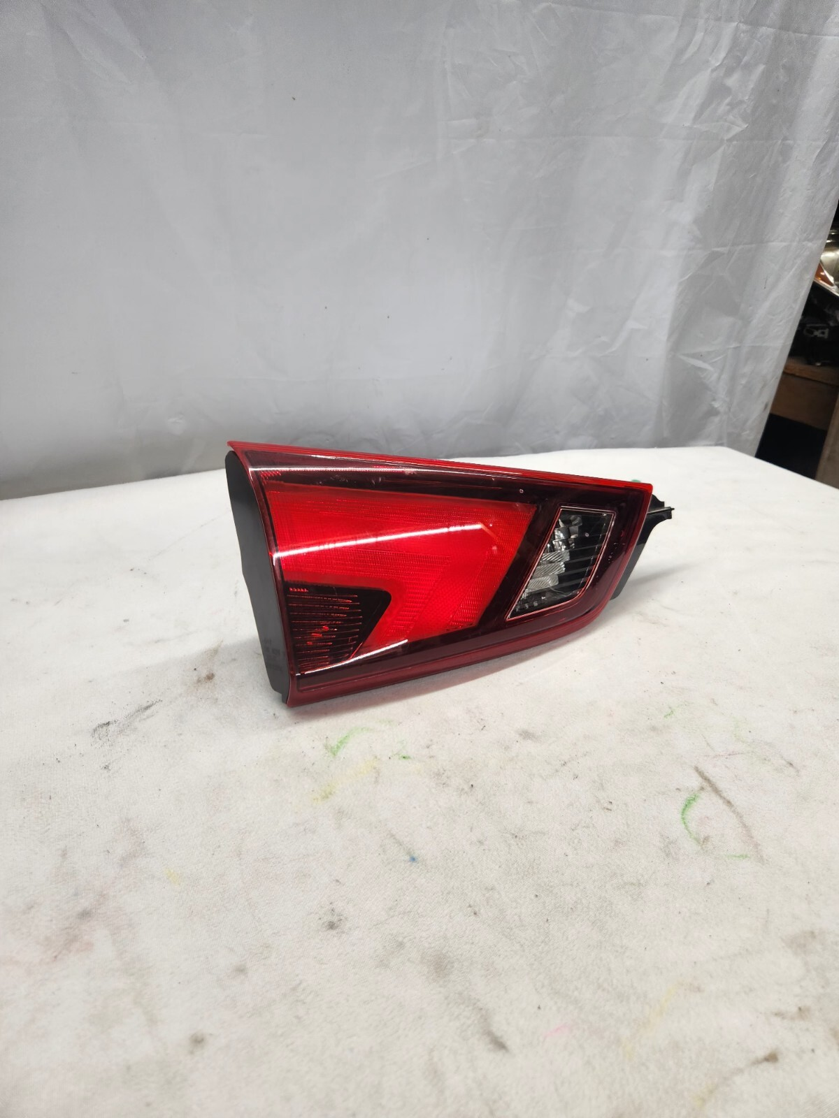 2017 - 2019 Nissan Rogue Sport Driver Side Inner Taillight