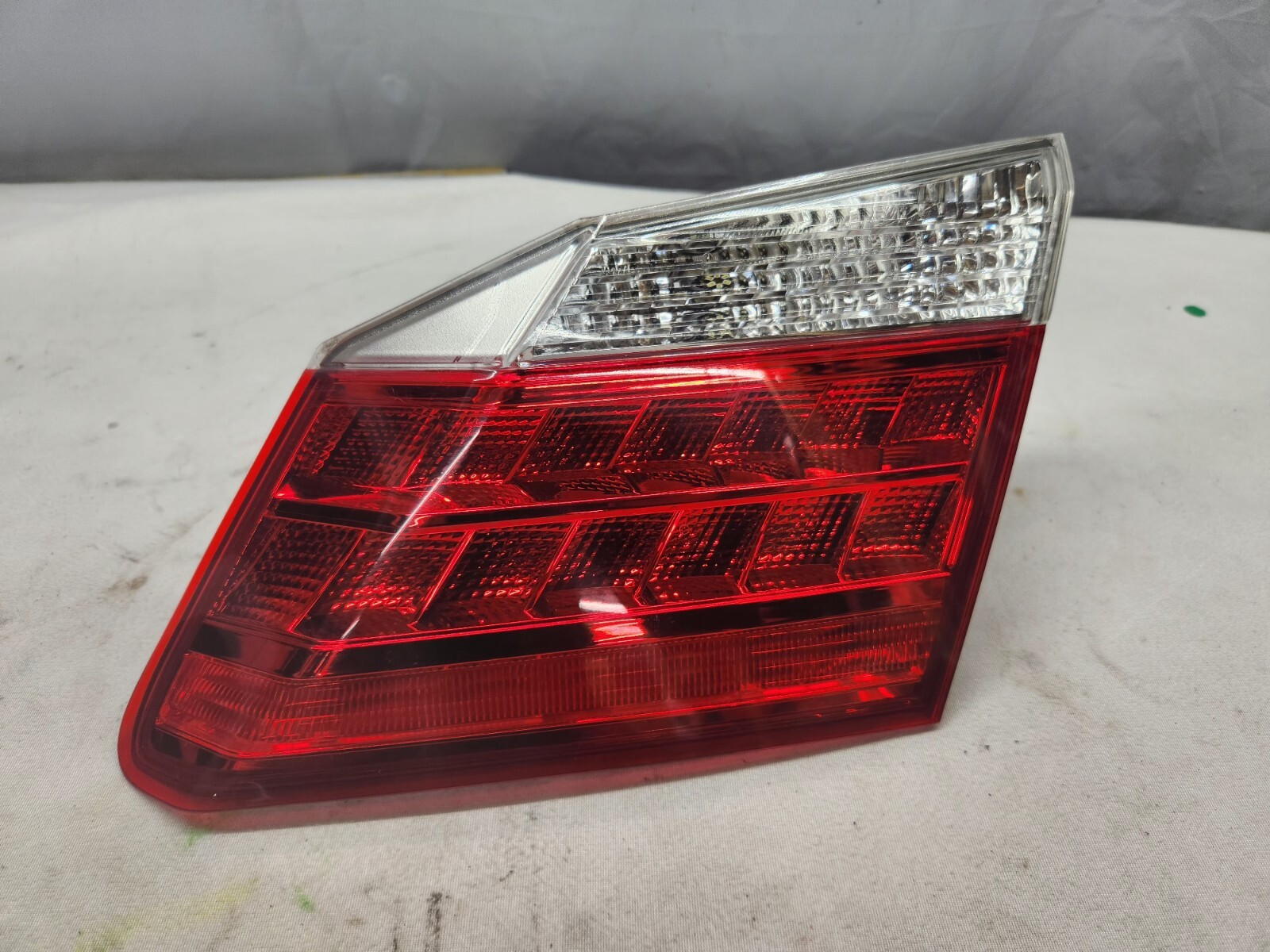 2013 - 2015 Honda Accord EX-L & Touring Passenger LED Inner Taillight