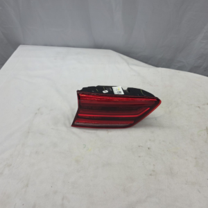 2020 - 2022 Volkswagen Atlas Cross Sport Driver Side Inner Tail Light - Image 3