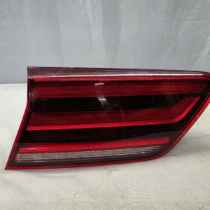 2020 - 2022 Volkswagen Atlas Cross Sport Driver Side Inner Tail Light - Image 5