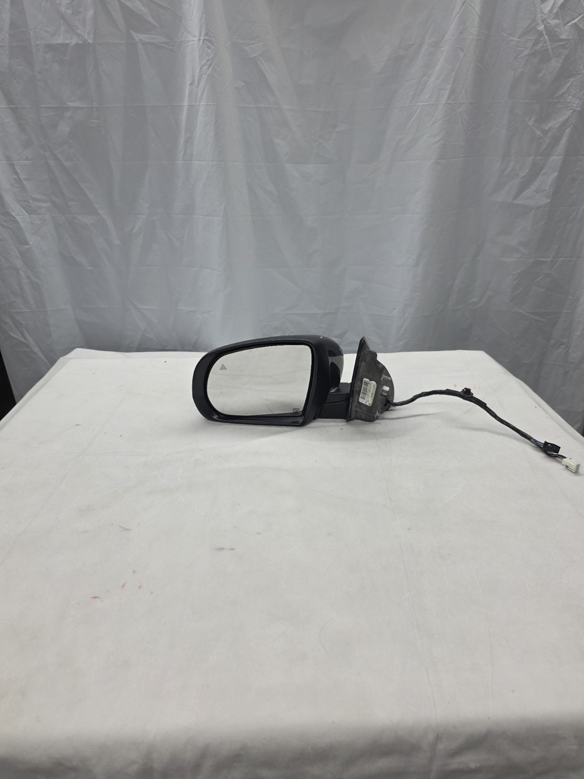 2014 - 2021 Jeep Cherokee Driver Side Mirror