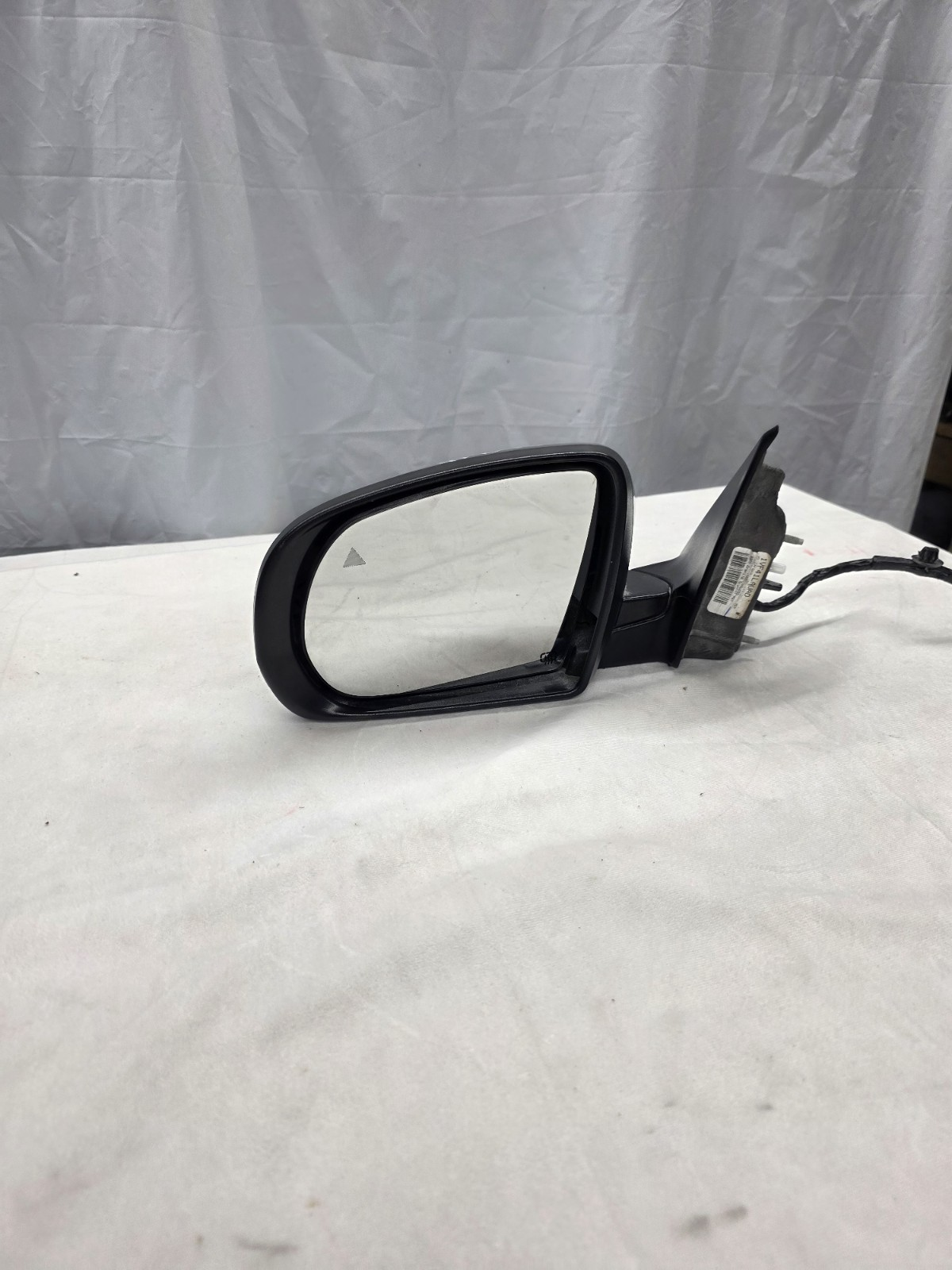 2014 - 2021 Jeep Cherokee Driver Side Mirror