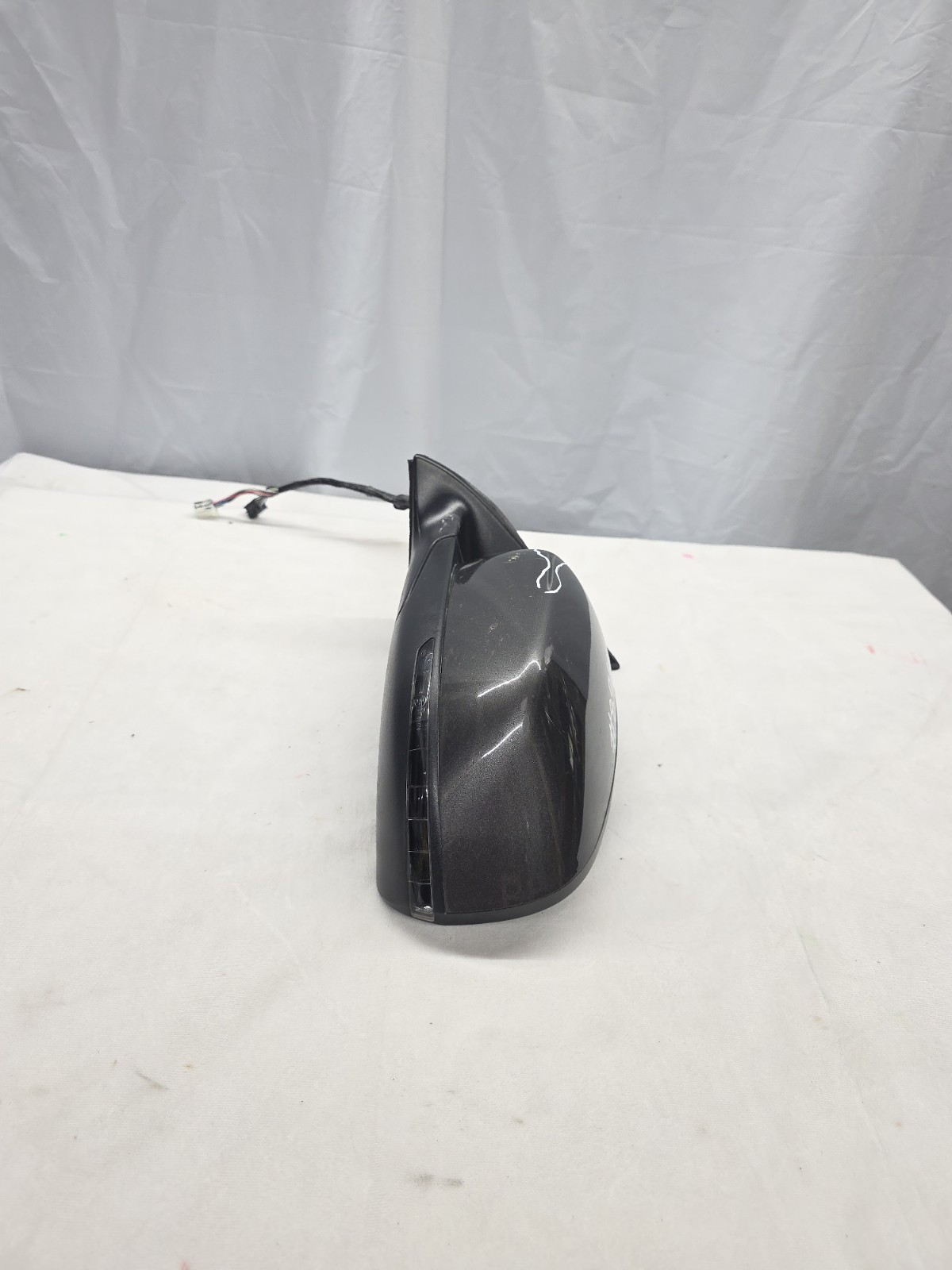 2014 - 2021 Jeep Cherokee Driver Side Mirror