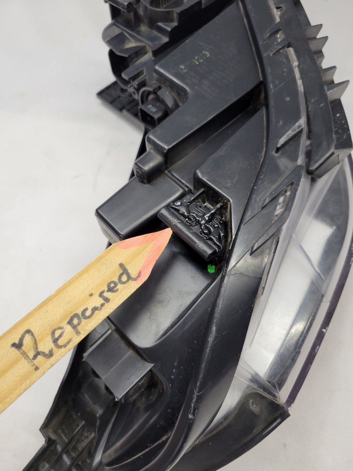 2019-2020 Hyundai Santa Fe Driver Side Mirror