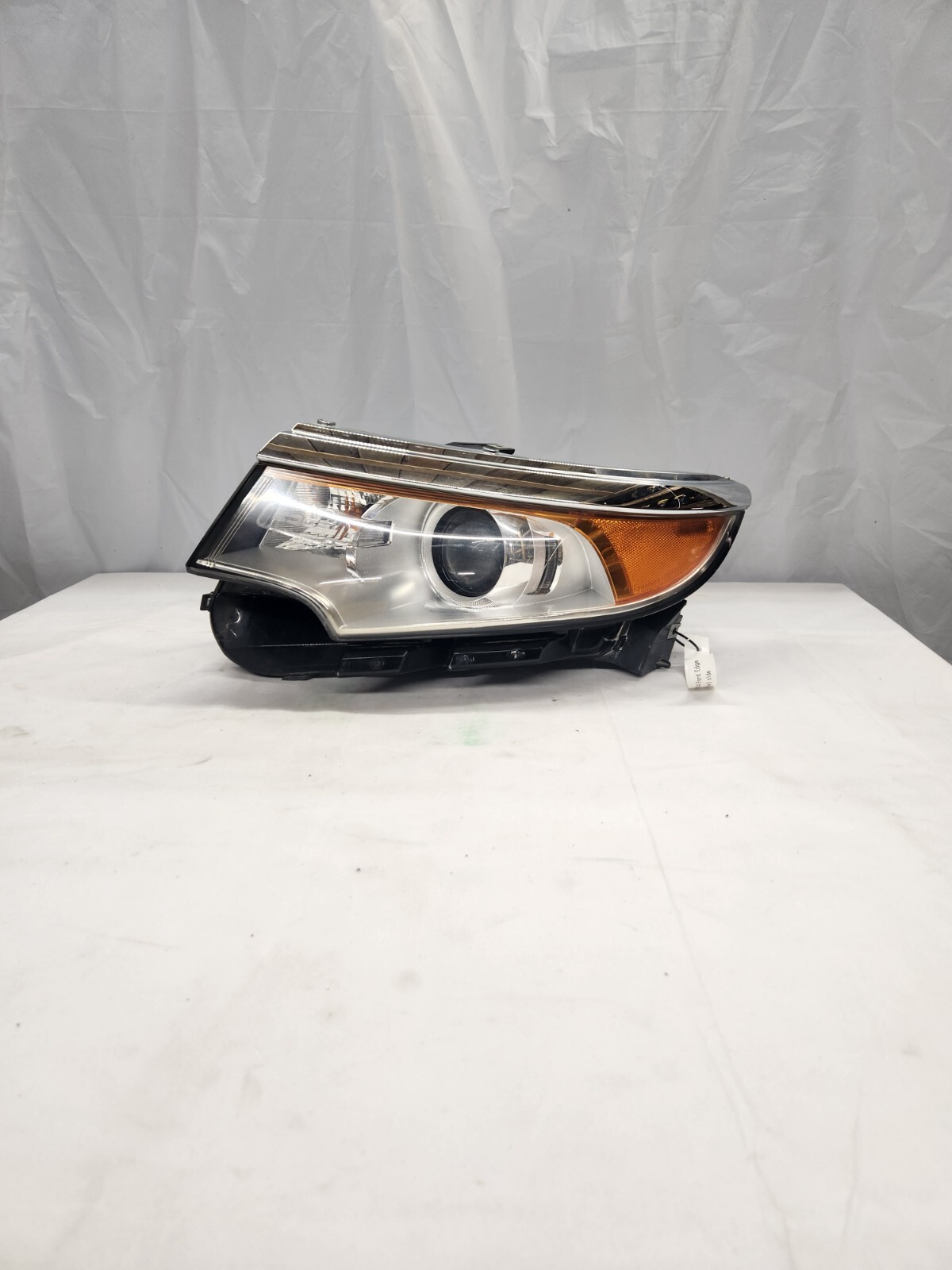 2011-2014 Ford Edge Driver Side Halogen Headlight