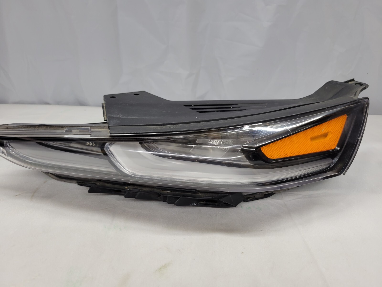 2019-2020 Hyundai Santa Fe Driver Side Mirror