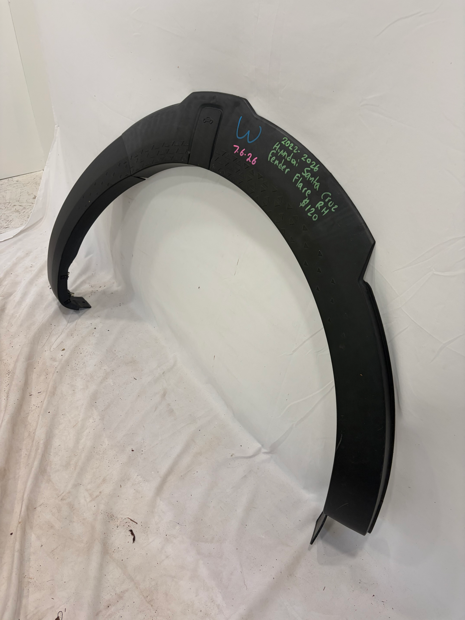 2023-2026 Hyundai Santa Cruz Passenger Side Fender Flare RH