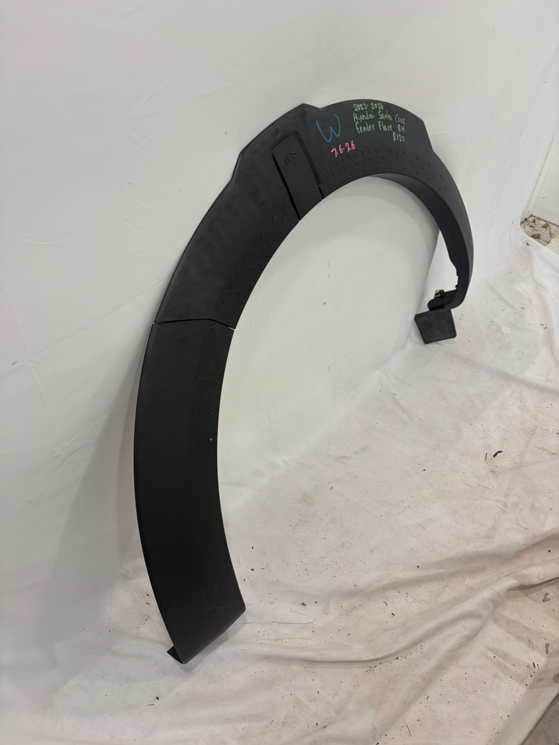 2023-2026 Hyundai Santa Cruz Passenger Side Fender Flare RH