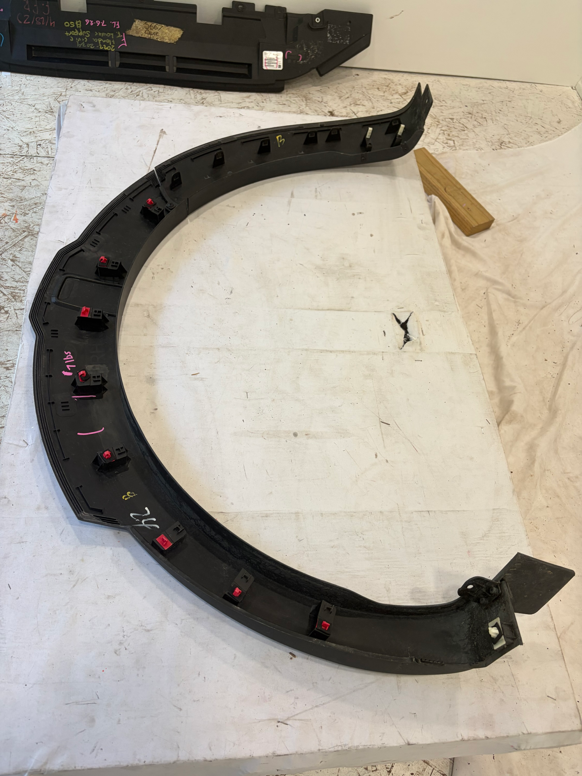 2023-2026 Hyundai Santa Cruz Passenger Side Fender Flare RH