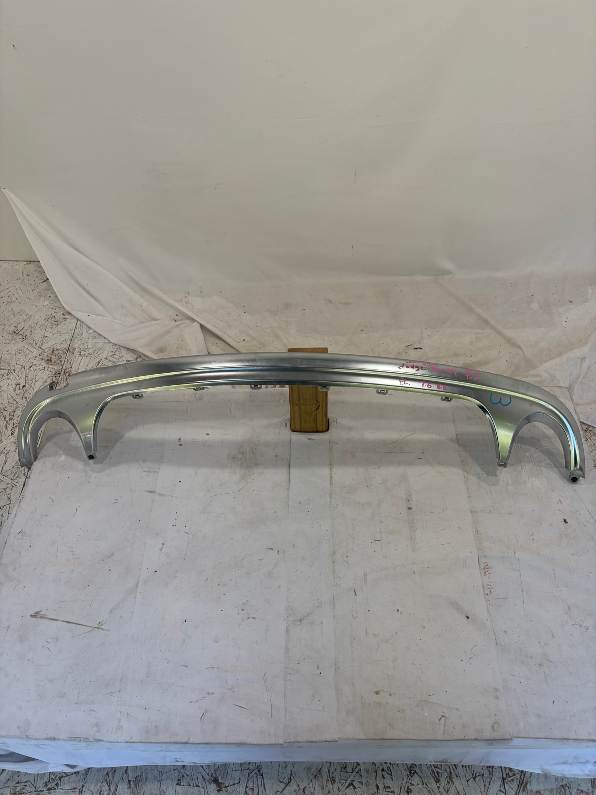 2011-2019 Dodge Journey Rear Bumper Lower Trim Molding