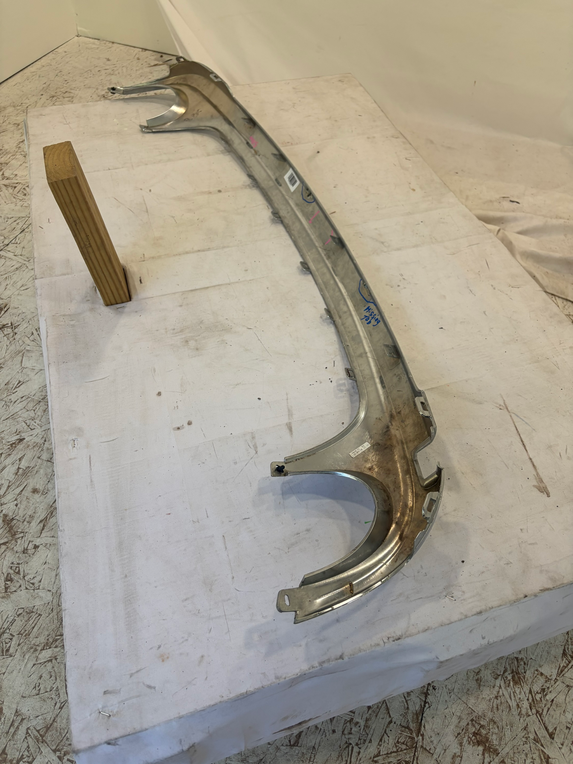 2011-2019 Dodge Journey Rear Bumper Lower Trim Molding