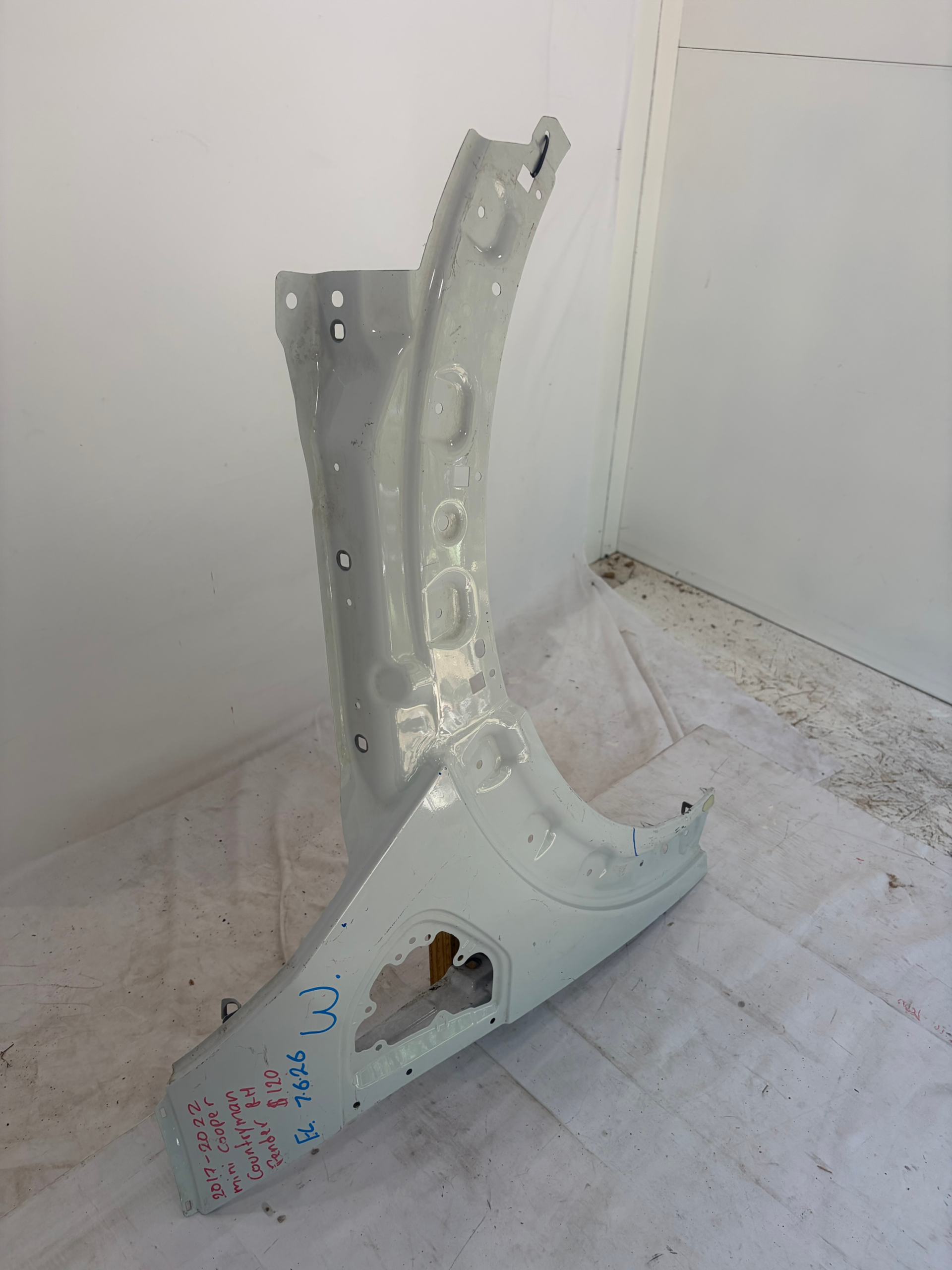 2017-2022 Mini Cooper Countryman Passenger Side Fender RH