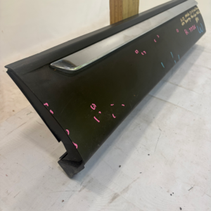 2016-2023 Mazda CX-9 Grand Touring Passenger Side Rear Door Molding RH - Image 3