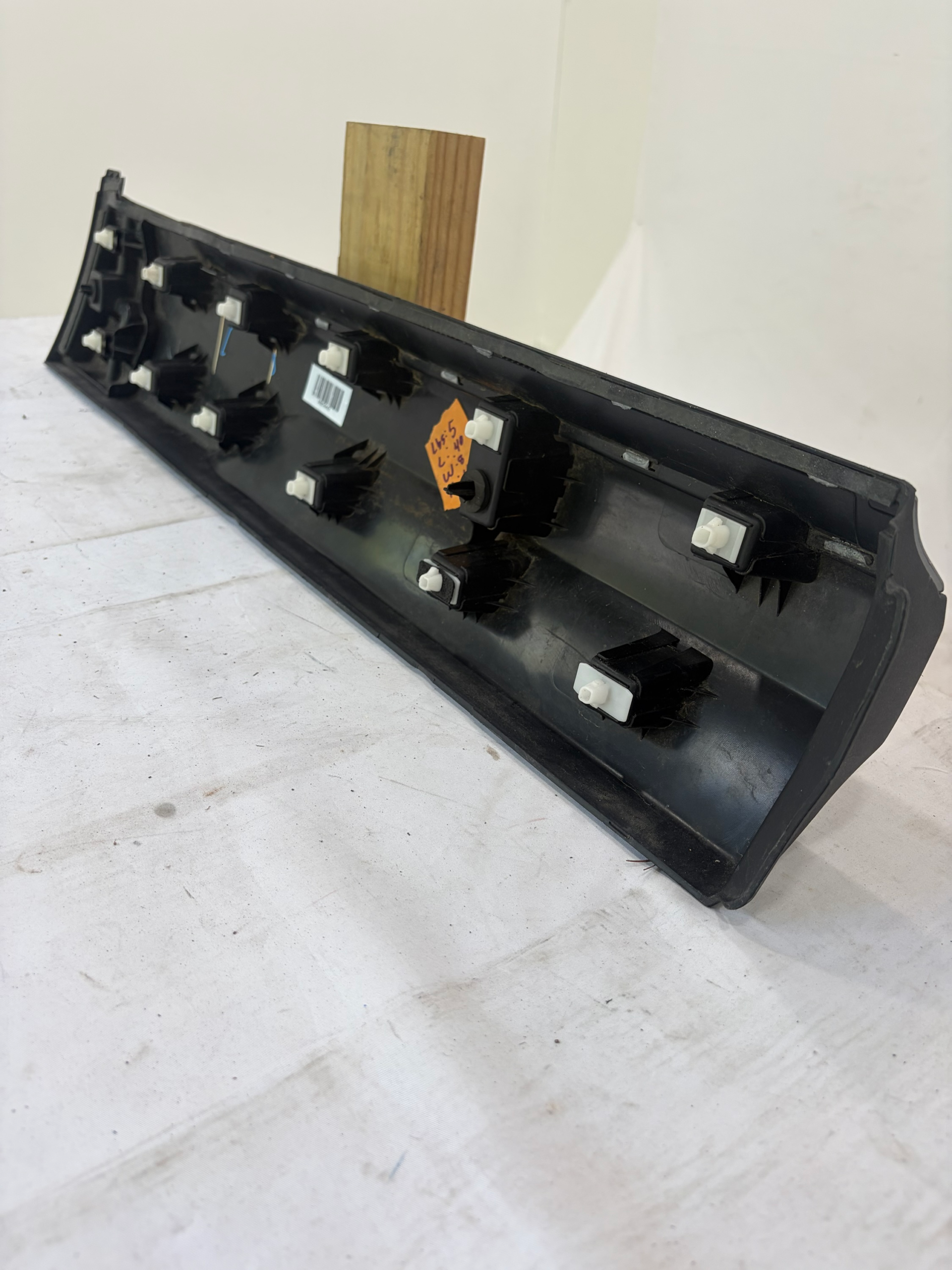 2023-2025 Honda Pilot Driver Side Rear Door Molding LH