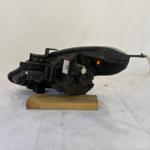 2014-2019 Nissan Versa Passenger Side Headlight RH - Image 11