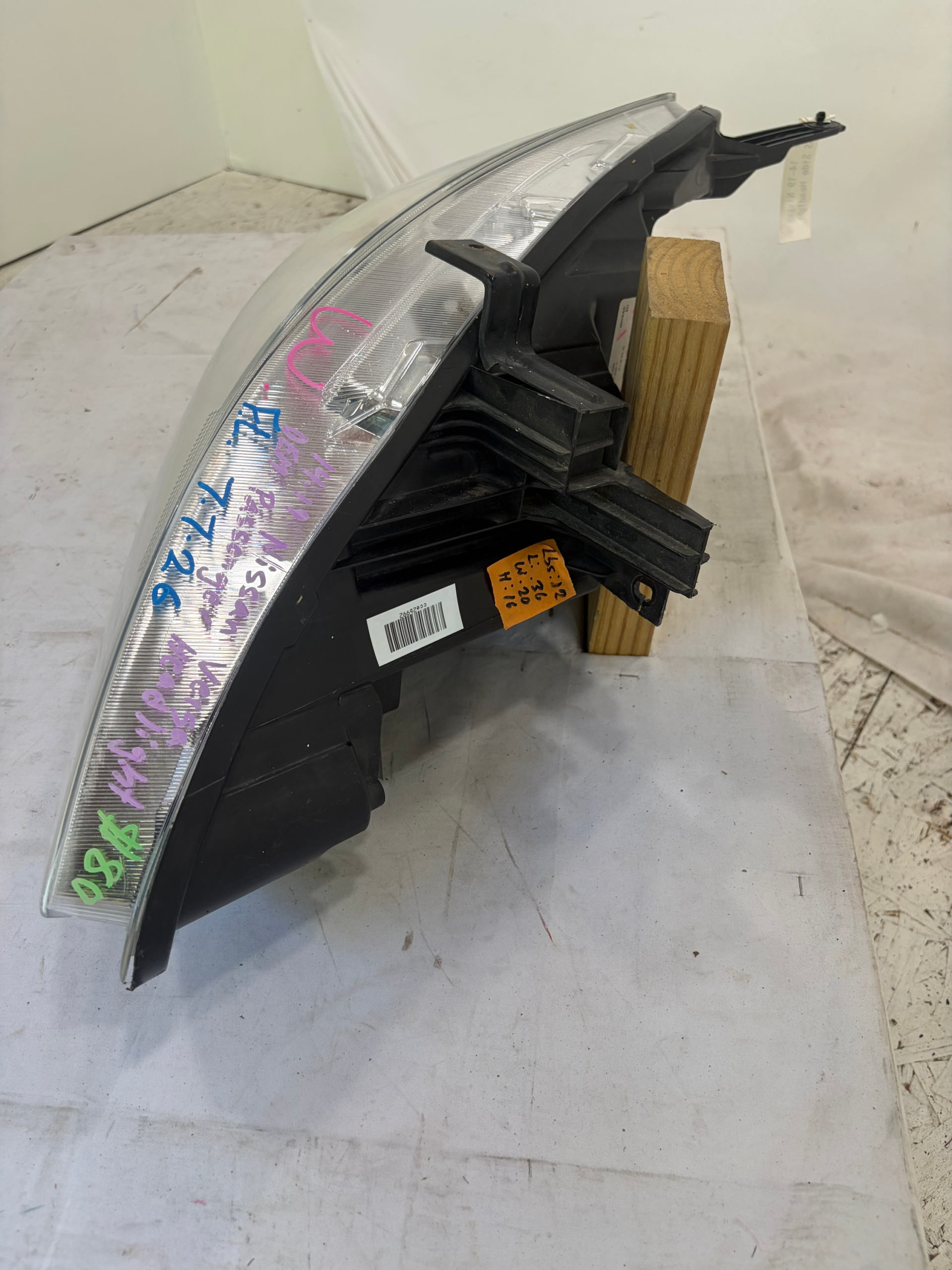 2014-2019 Nissan Versa Passenger Side Headlight RH