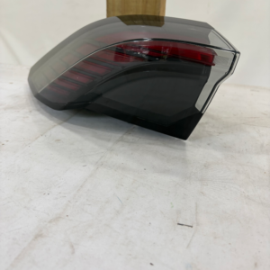 2024-2025 Lincoln Nautilus Driver Side Taillight LH - Image 4